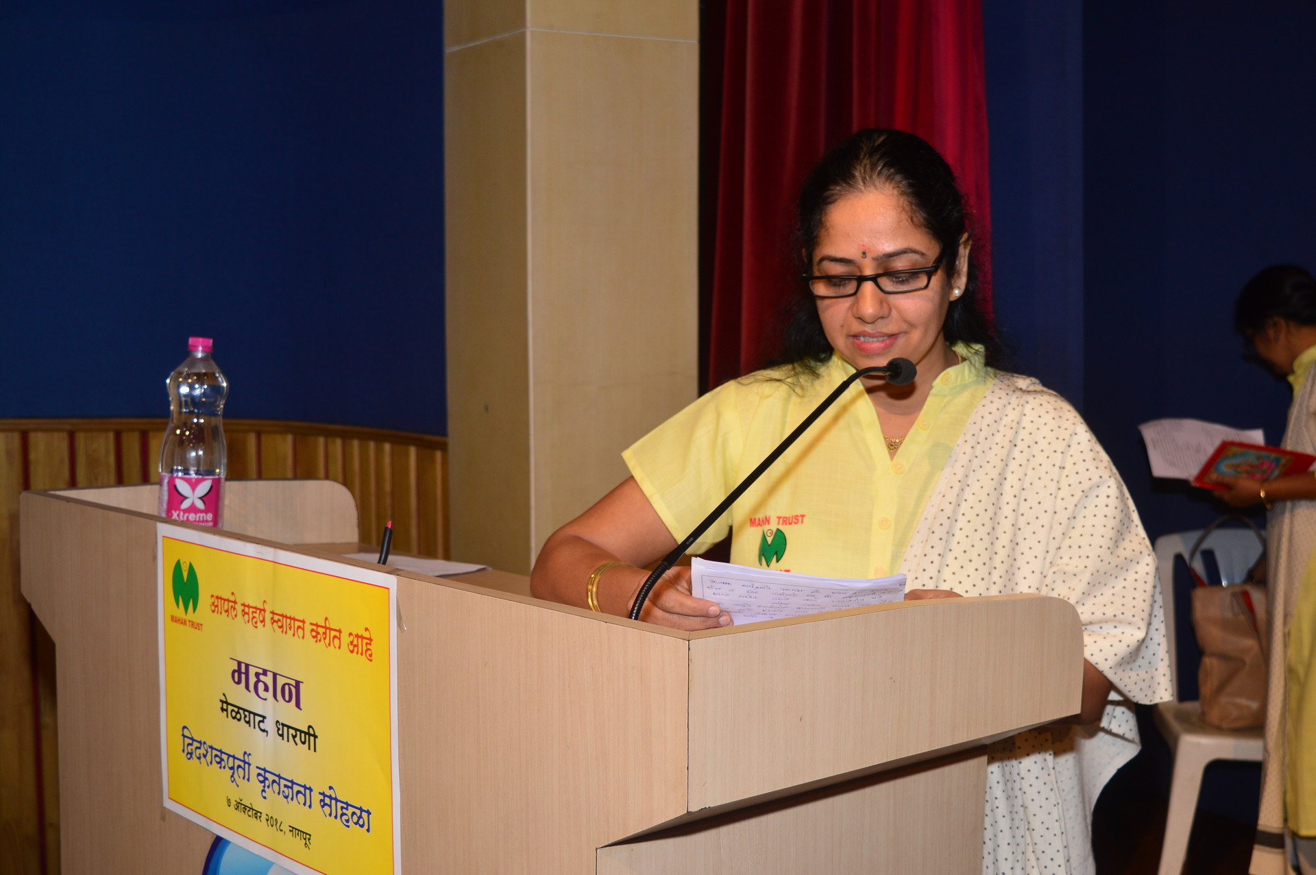 Dr. Kelkar delivering the vote of thanks